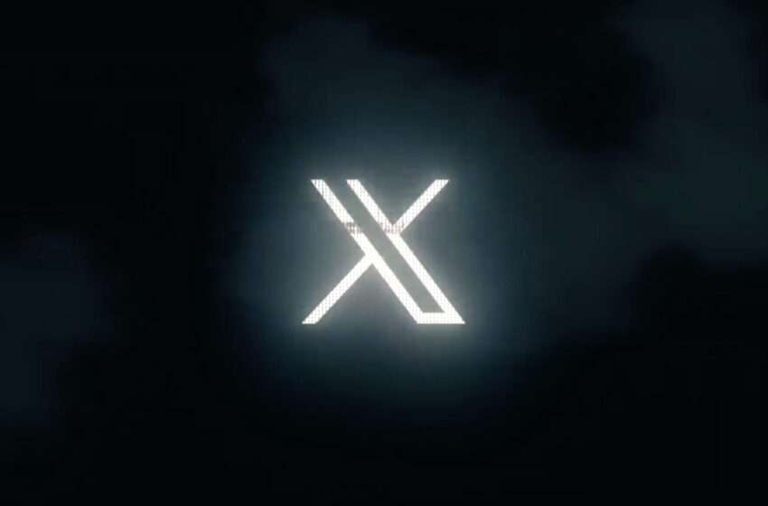  Twitter changes logo to ‘X’, replacing its iconic blue bird symbol.